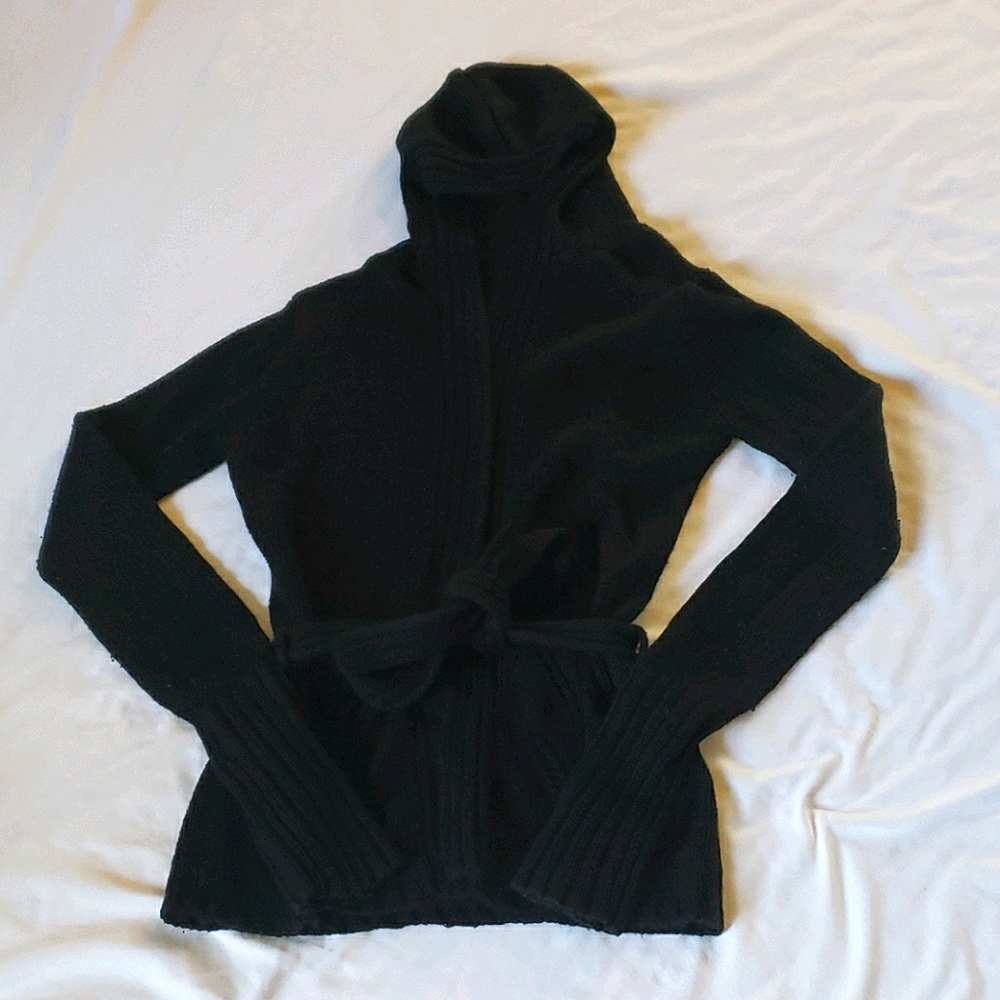 (S) Black Knitted Hoodie